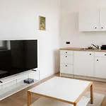 Raha - Charmantes Studio-apartment - Hbf - Privat Parkplatz Ερφούρτη