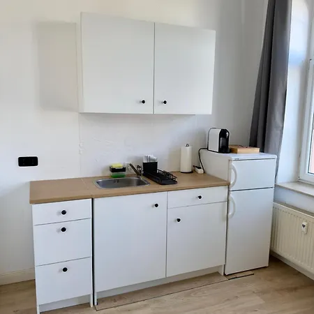 Apartment Raha - Charmantes Studio-apartment - Hbf - Gratis Parkplatz *