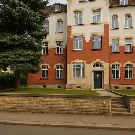 Raha - Charmantes Studio-apartment - Hbf - Privat Parkplatz