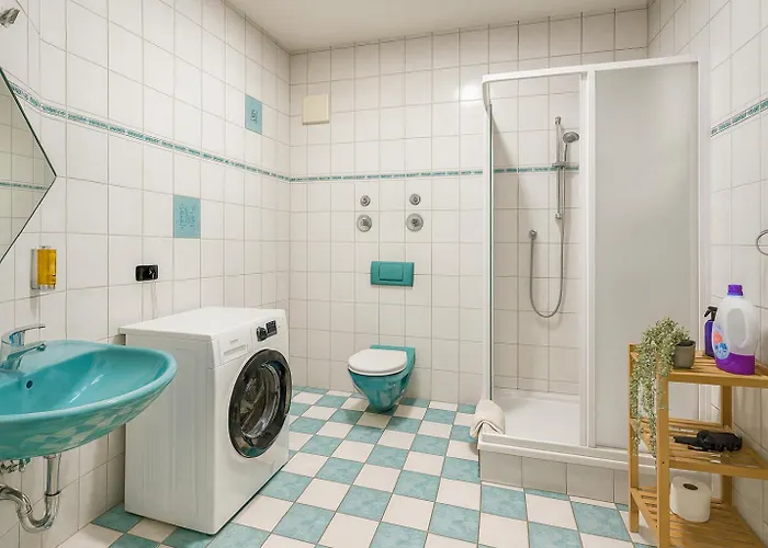 Raha - Charmantes Studio-apartment - Hbf - Privat Parkplatz Apartamento